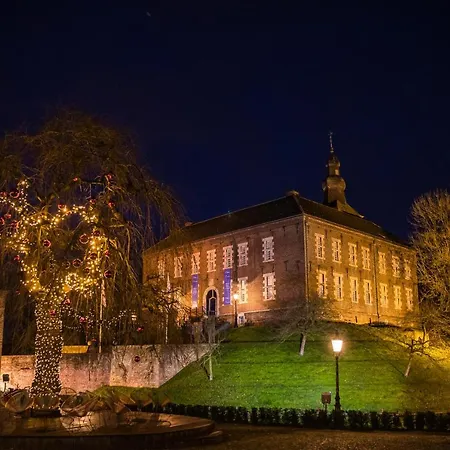 Landgoed Kasteel ベッド・アンド・ブレックファスト *