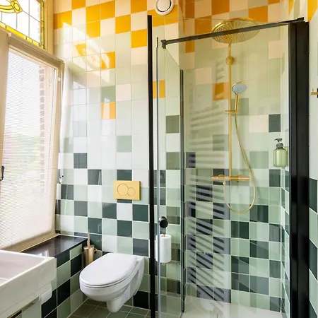 ベッド・アンド・ブレックファスト Landgoed Kasteel 3*