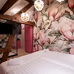 Bed & Breakfast Landgoed Kasteel 3*