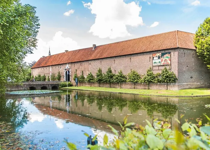 Landgoed Kasteel 3* Limbricht